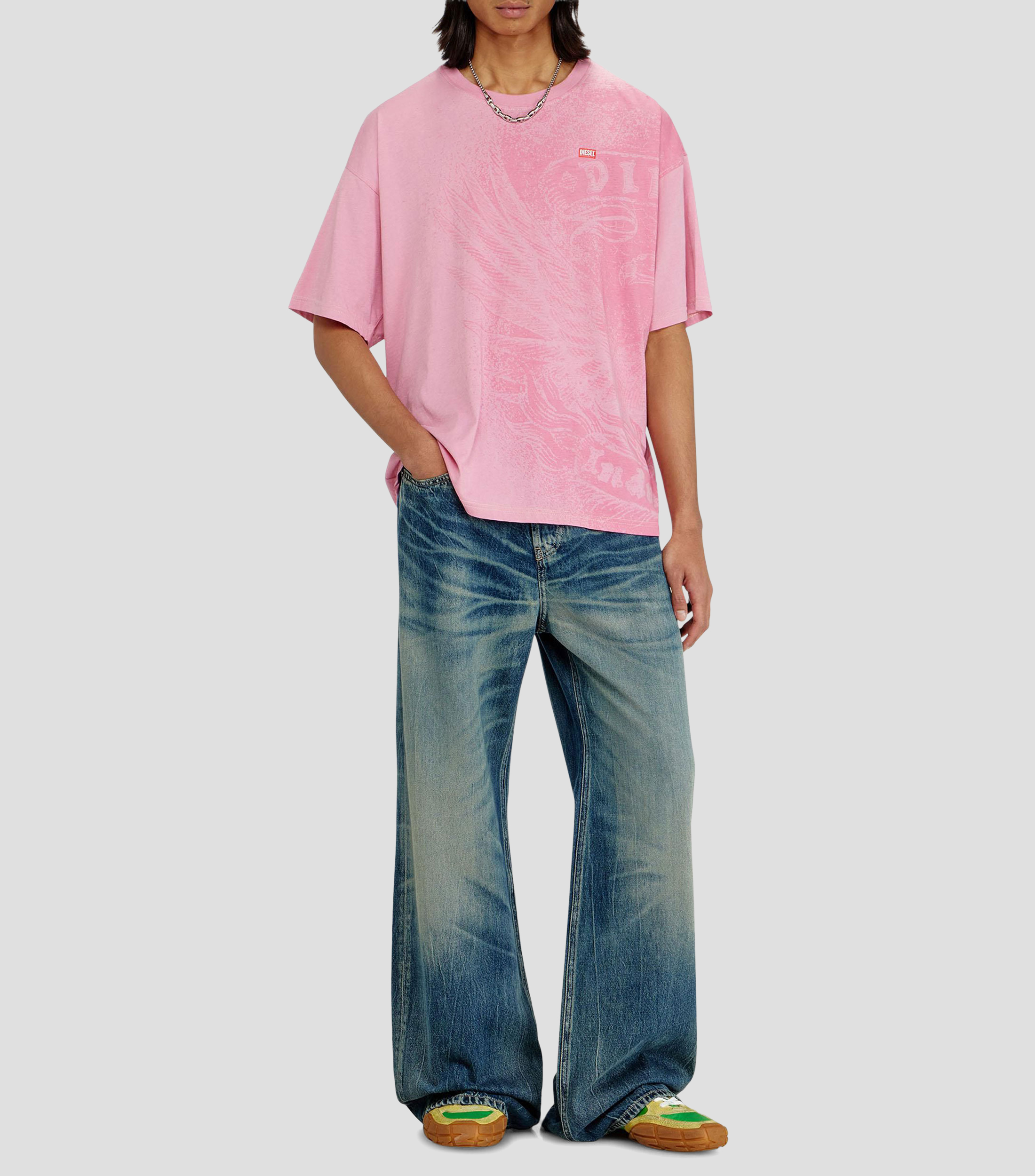 Playera cuello redondo manga corta estampada Hombre
